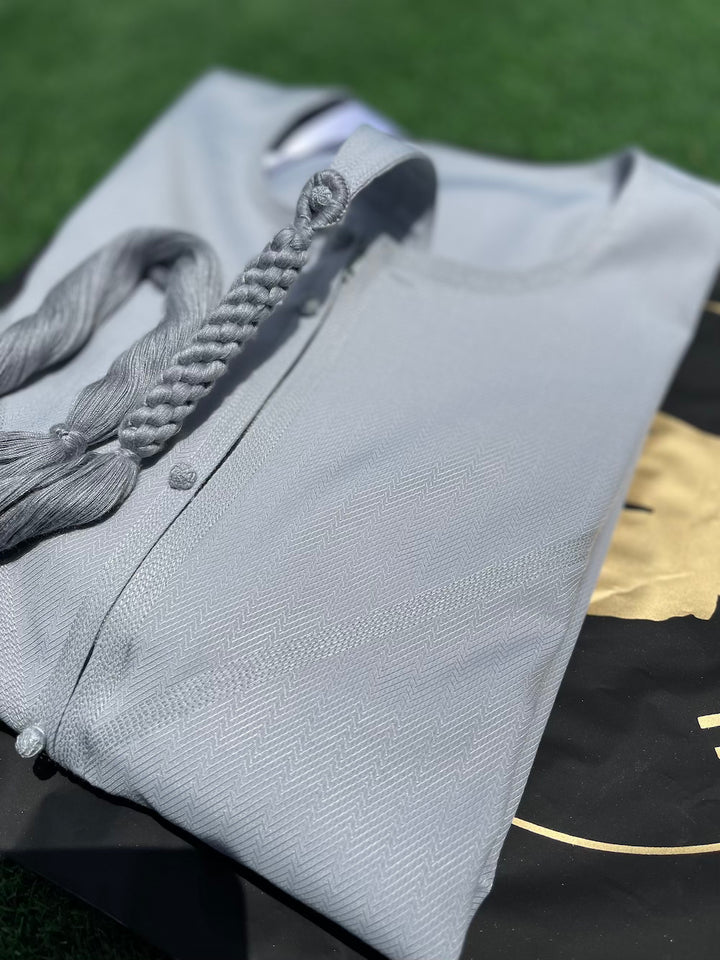 الرجال الرمادي الفاتح الفاتح الإماراتية ثوب