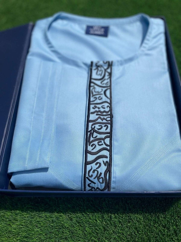 Mens Blue Emirati Thobe with Black Calligraphy