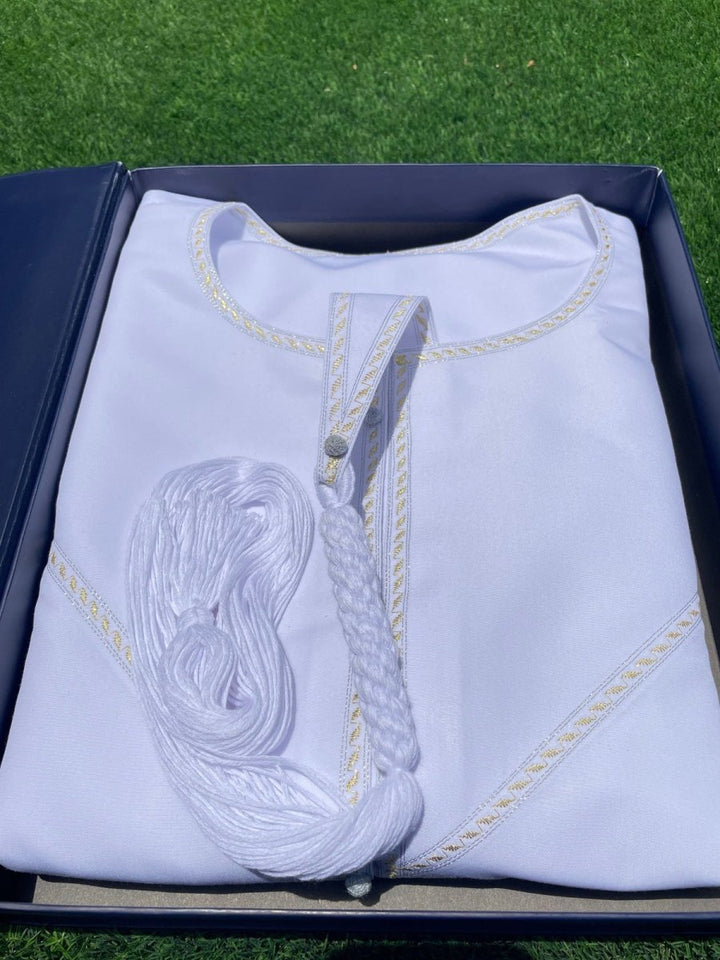 Mens White Emirati Two Tone Thobe with Gold and Silver Embroidery
