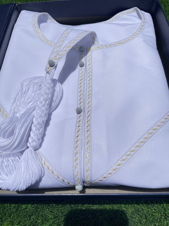Mens White Emirati Two Tone Thobe with Gold and Silver Embroidery