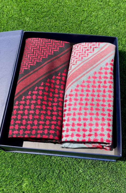 The Traditional Elegance of Keffiyeh: Unveiling the Beauty of the Shemagh Scarf and Igal