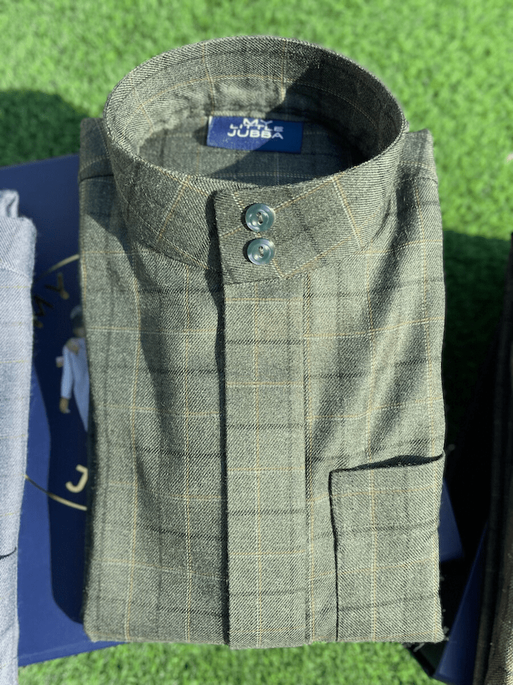 Deep-bottle-green-cashmere-wool-checkered-saudi-thobe