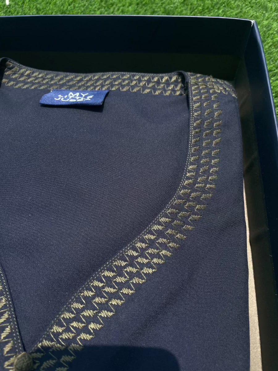 Mens Navy with Olive Embroidery Maghribi 3/4 Sleeve Thobe