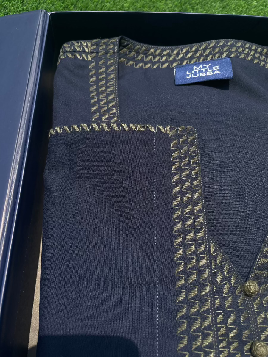 Mens Navy with Olive Embroidery Maghribi 3/4 Sleeve Thobe