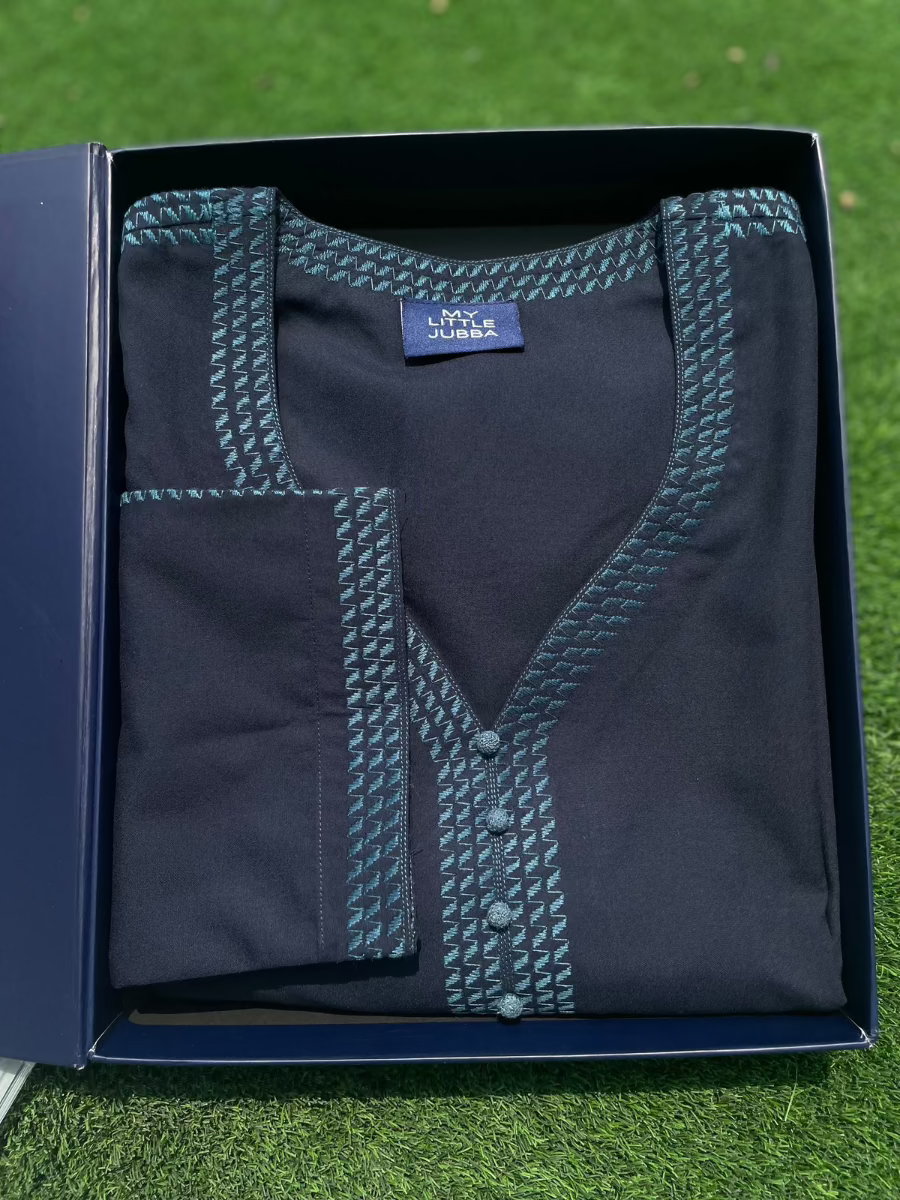 Mens Navy with Teal Embroidery Maghribi 3/4 Sleeve Thobe