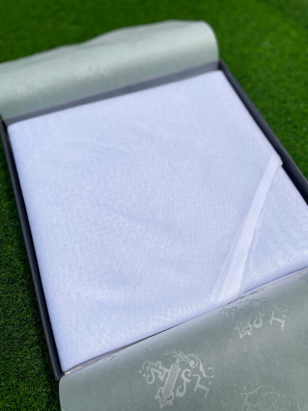 Mens White Luxury Shemagh Scarf