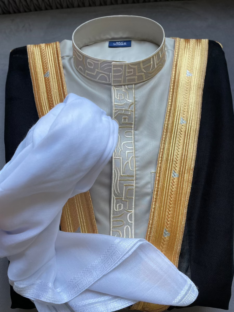 Mens Light Grey Thobe with Gold Embroidery 3 Pcs Set
