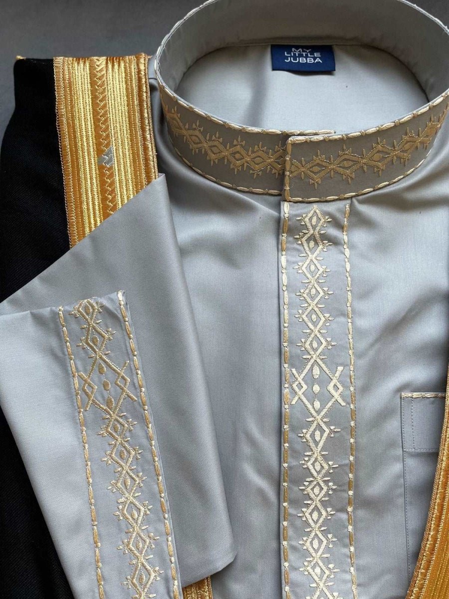 Mens Grey Thobe with Gold Embroidery 5 Pcs Set