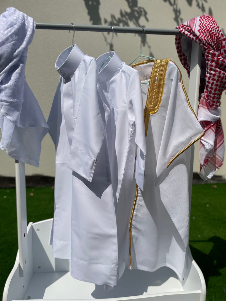 Deluxe Baby Boy Thobe Gift Set | White Bisht 0-12 Months - 4 Items