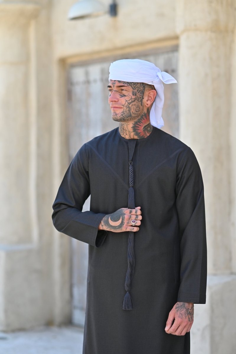 Mens Black Cashmere Wool Emirati Thobe