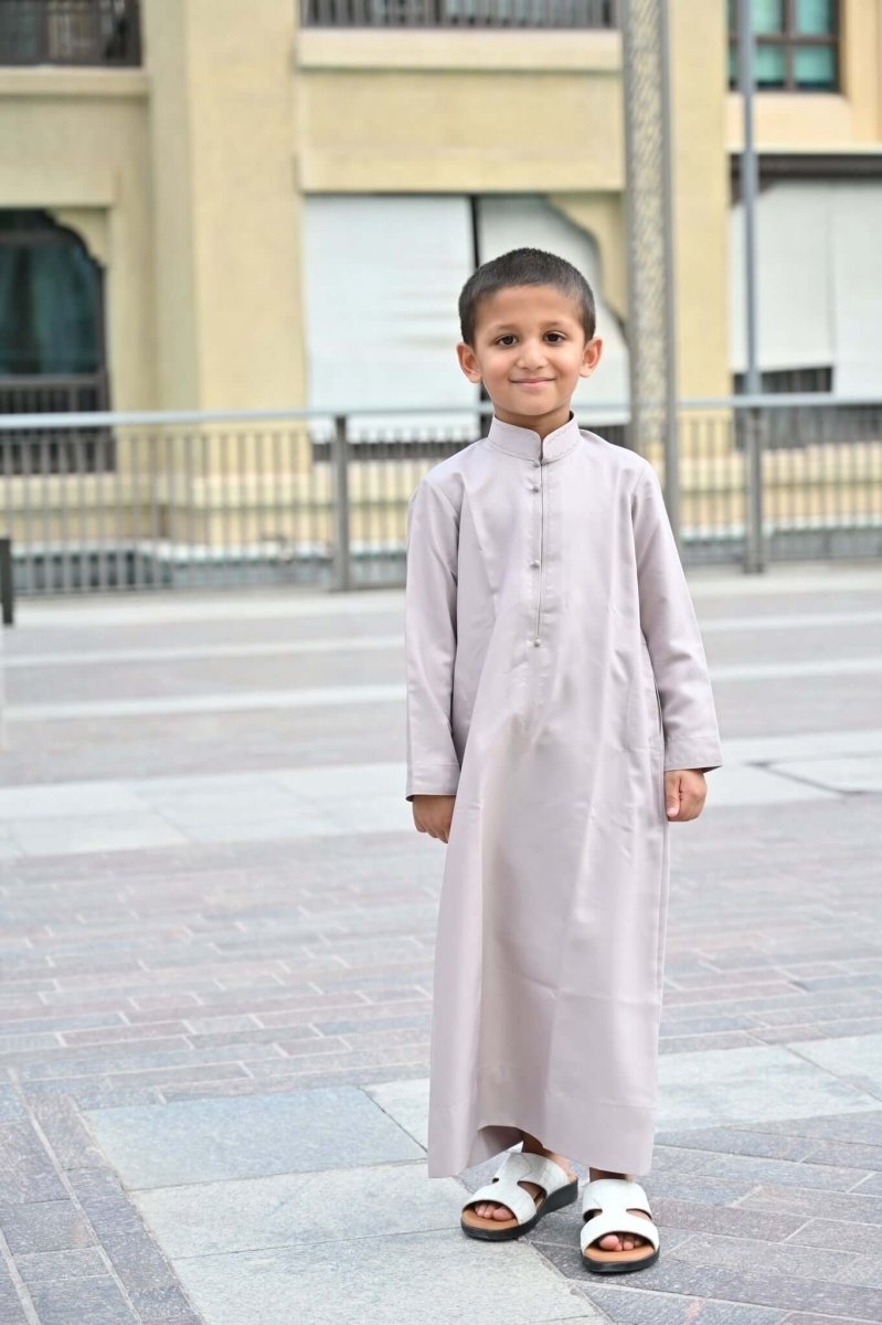 Light Grey Bahraini Baby Jubba