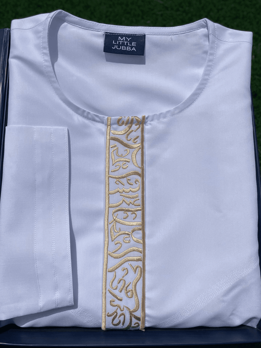 Mens White Emirati Thobe with Gold Calligraphy