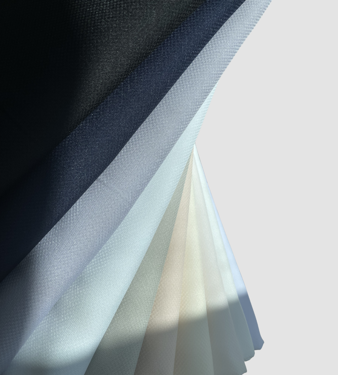 Mens Diamond Embossed Thobe