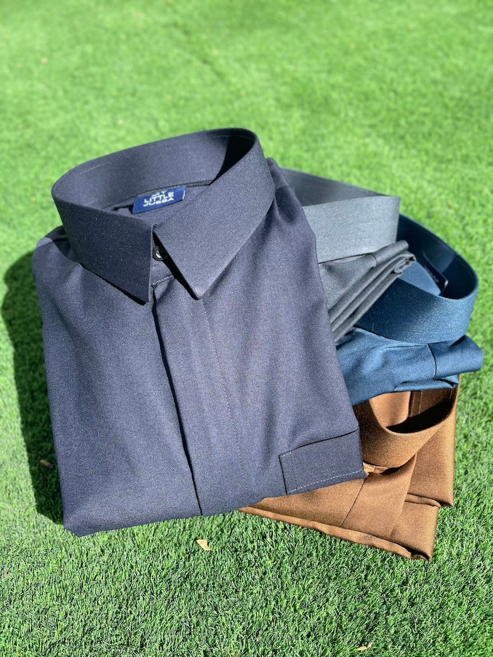 Mens Plain Cashmere Wool 3 Thobe Bundle Set + Free Shemagh & Skull Cap