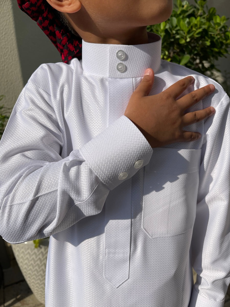 Kids Saudi Embossed White Jubba Thobe