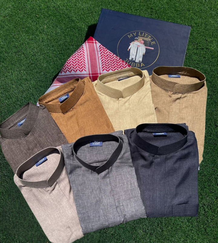 مجموعة حزمة Mens Semiramis Thobe + حرة Keffiyeh & Skull Cap