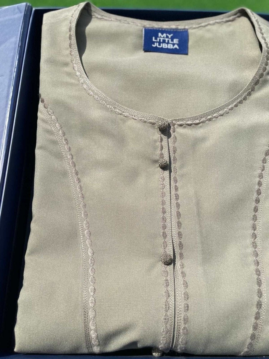 Mens Pale Moss Green Omani Short Sleeve Thobe Jubba